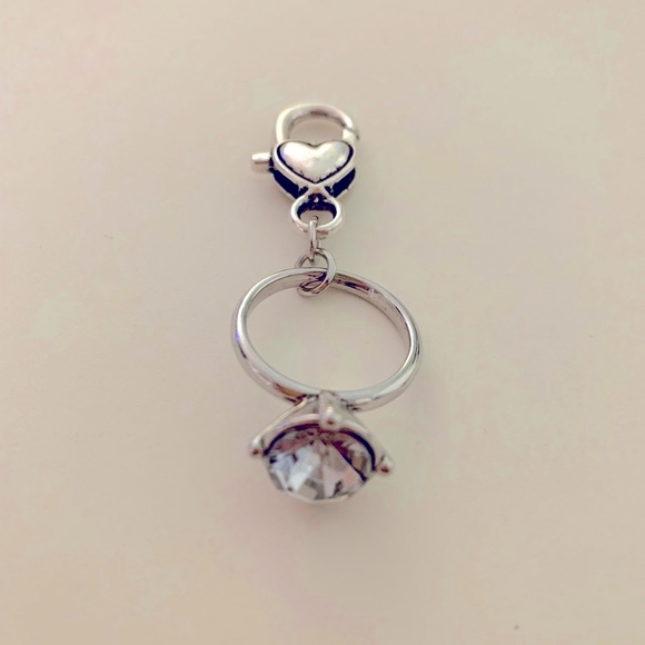 Diamond 💎 💍 Ring Purse Charm or Zipper Pull - Picture 4 of 5